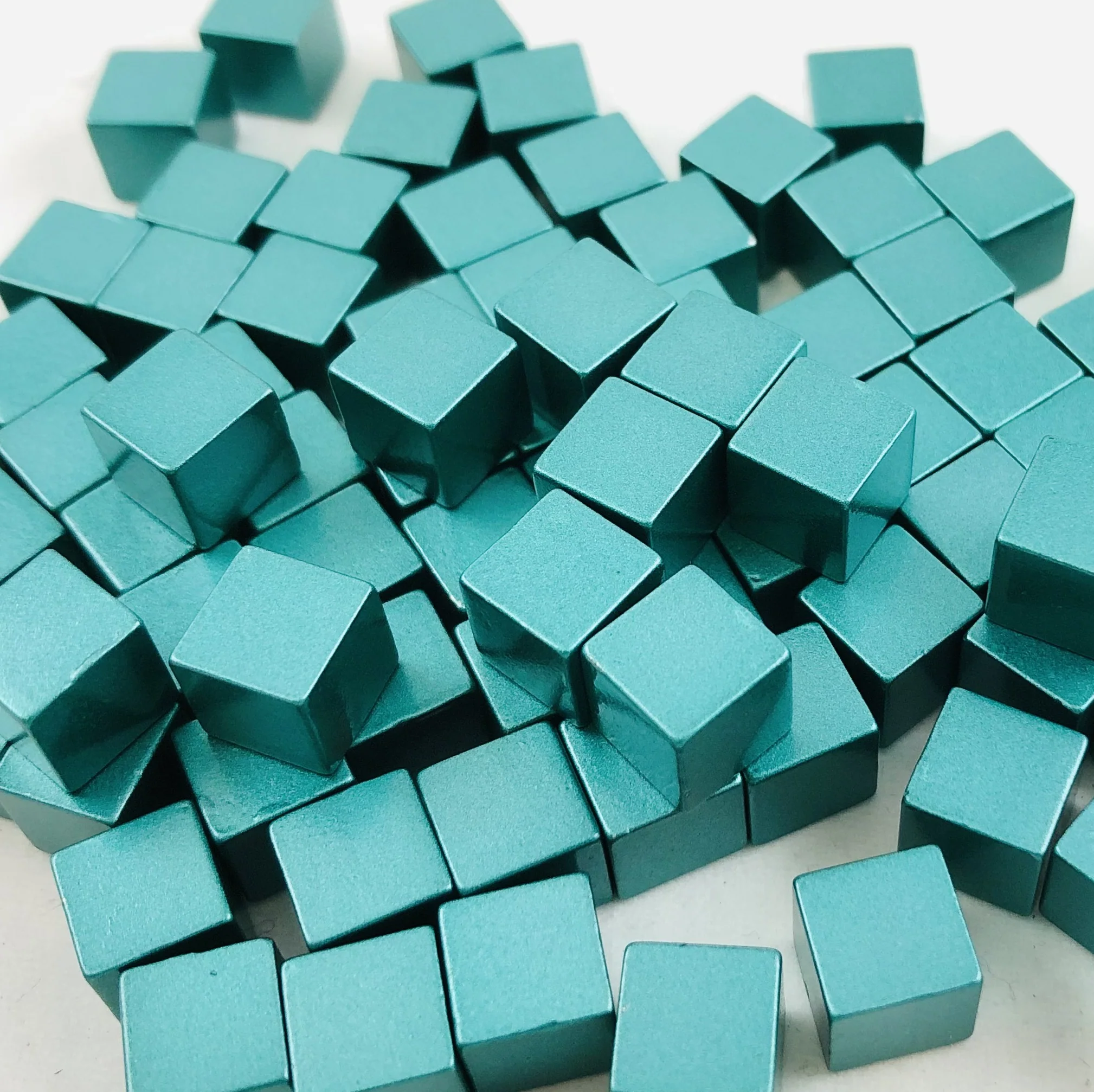Metal Cubes - 8 mm - Bag of 30 - Image 6