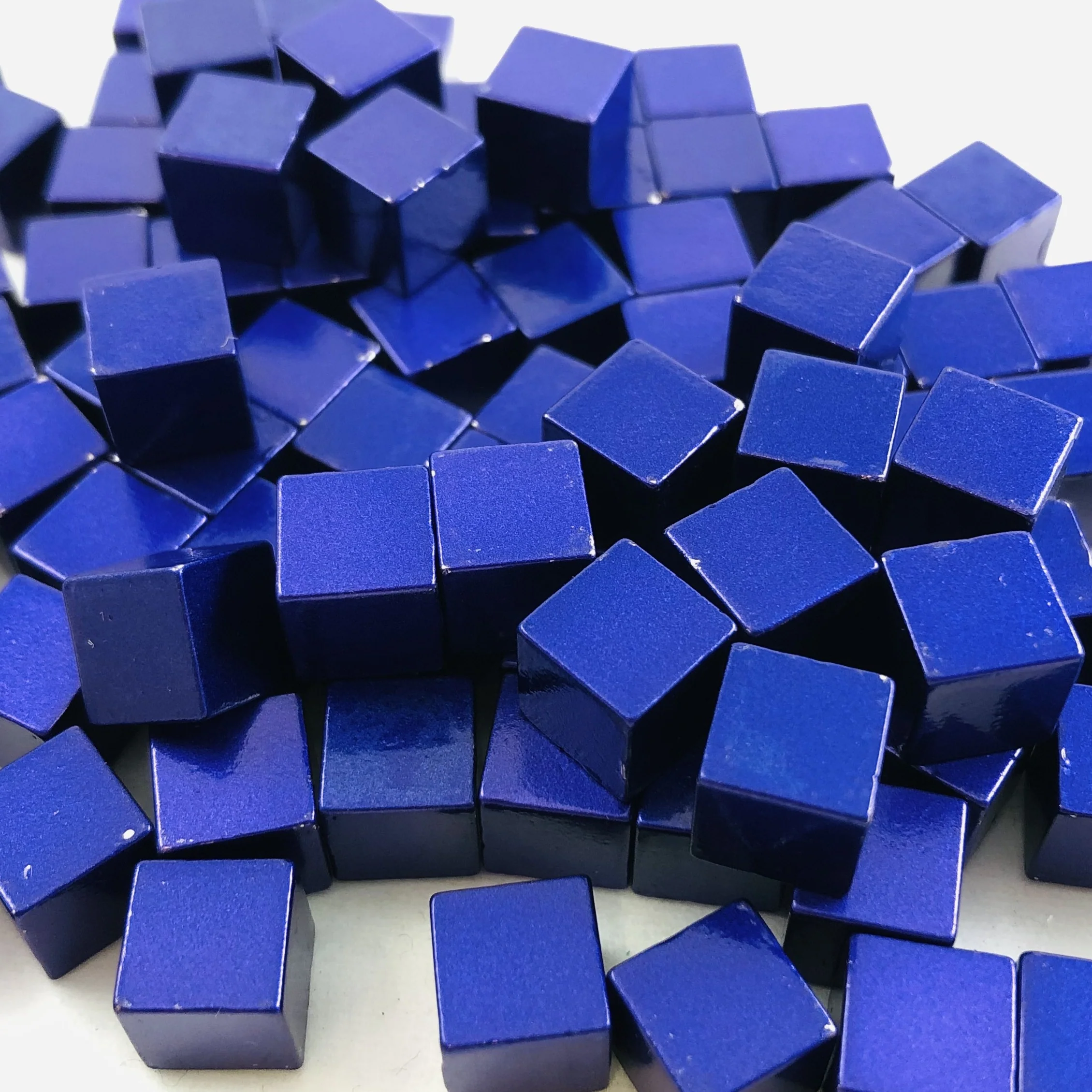 Metal Cubes - 8 mm - Bag of 30 - Image 8